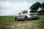 Porsche Cayenne Turbo 2018 года (JP)